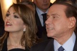 La fidanzata di Berlusconi contestata ai seggi