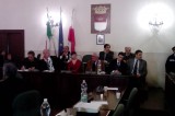 Consiglio, Sibilia decade ma è bagarre Consiglio, Sibilia decade ma è bagarre