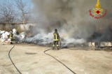 Avella, in fiamme l’isola ecologica comunale Avella, in fiamme l’isola ecologica comunale