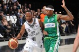 Basket, Bologna batte Avellino 94 a78 Basket, Bologna batte Avellino 94 a78