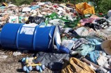 Rifiuti, 4 arresti e 11 indagati a Ponza. Coinvolti vertici De Vizia Rifiuti, 4 arresti e 11 indagati a Ponza. Coinvolti vertici De Vizia