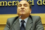 Riforme – Scilipoti scrive a Berlusconi: “Tuo spirito riformista rischia di essere vanificato”
