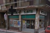 Atripalda – Forzano l’ingresso della farmacia “S. Rita”, rubato l’incasso della giornata