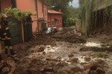 Avellino – Maltempo, crolla un muro in Via Macchia