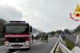 Autostrada A 16 – In fiamma due veicoli