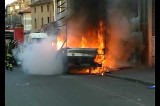 Avellino – Incendiato un autocarro e un’autovettura