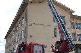 Sant’Angelo Dei Lombardi – I Vigili del Fuoco mettono in sicurezza un tetto