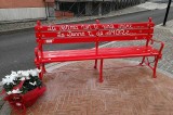 Montella aderisce alla “Panchina Rossa” contro la violenza sulle donne