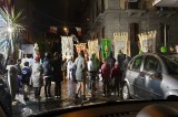 Processioni abusive dei “fujenti” continuano a mandare in tilt le strade di Napoli