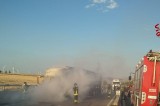 Incendio di un autotreno sull’autostrada Napoli – Canosa, intervengono i Vigili del Fuoco