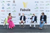 Fabula 2021, tutti in piedi per i medici del Cotugno Fabula 2021, tutti in piedi per i medici del Cotugno