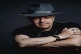 Davide Van De Sfroos canta l’Irpinia nel suo ultimo album Davide Van De Sfroos canta l’Irpinia nel suo ultimo album