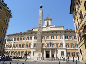 piazza-di-montecitorio-rome