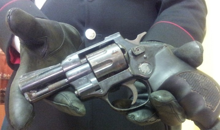 pistola carabinieri