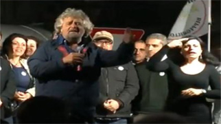 grillo-su-palco-ad-avellino-p