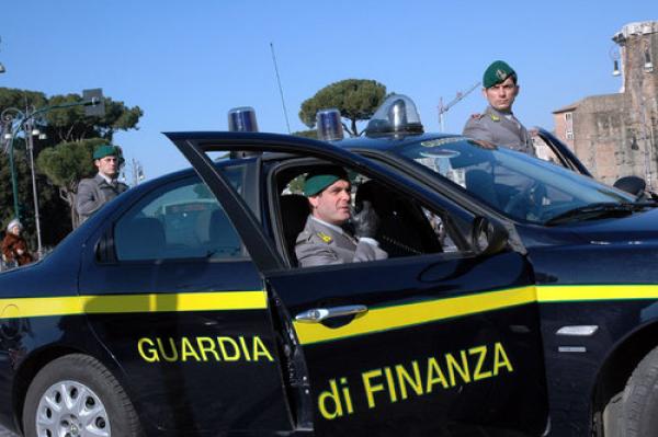 guardia-di-finanza rrrrr