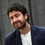alessandro-siani_018618_5_MainPicture