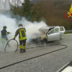 auto in fiamme 4