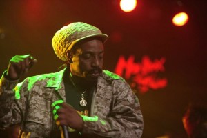 DB_Najavibes_Earl_16_214