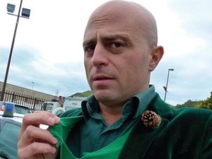 abete_striscia_la_notizia