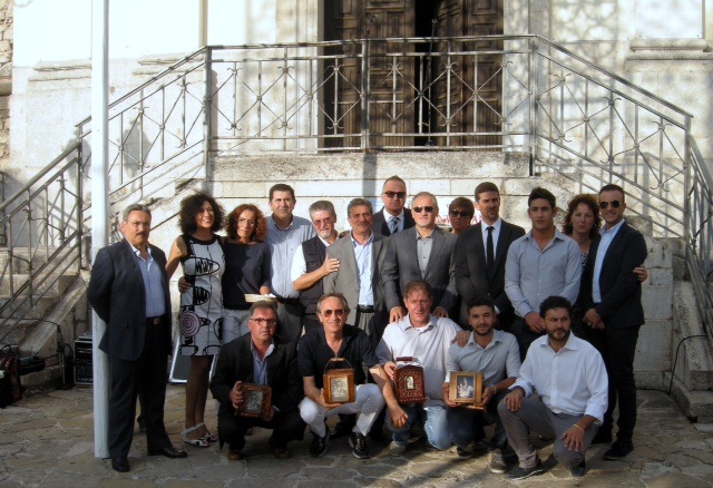 FOTO_del_nuovo_Comitato_Festa_Maria_SS._Delle_Grazie_2014-2015