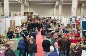 Fiera_del_baratto_e_dell'usato_02