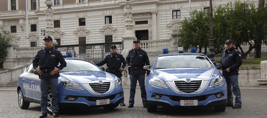 polizia auto