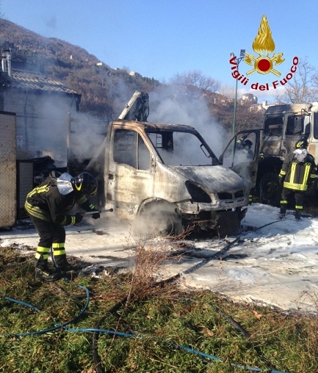 Cassano Irpino incendio