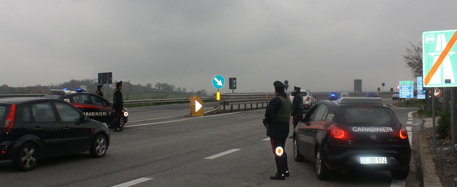 carabinieri autostrada