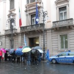 manifestanti Malzoni alla Prefettura 06 feb 15