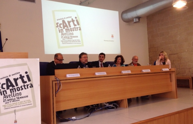 premiazione scarti in mostra.JPG