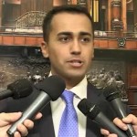 _DI_MAIO_M5S_DIRE_A_ITALIANI_CHE_SERCONO_1000GIORNI_PER_RISOLVERE_PROBLEMI_E_PRENDERLI_IN_GIRO_0036_web.mp4-2014-09-02-12h49m44s37-k9f--640x360@Corriere-Web-Sezioni