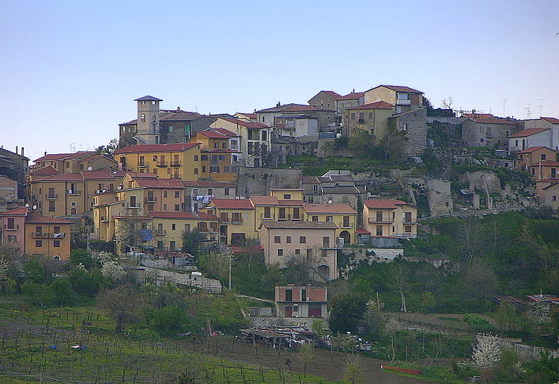borgo di Candida