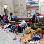 milano_immigrazione_1_profughi_stazione_centrale_fotogramma__8_