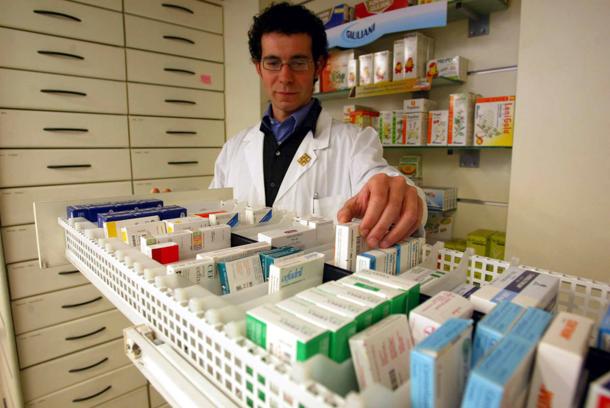 UN TRIANGOLO NERO SU 105 FARMACI 'SORVEGLIATI SPECIALI'