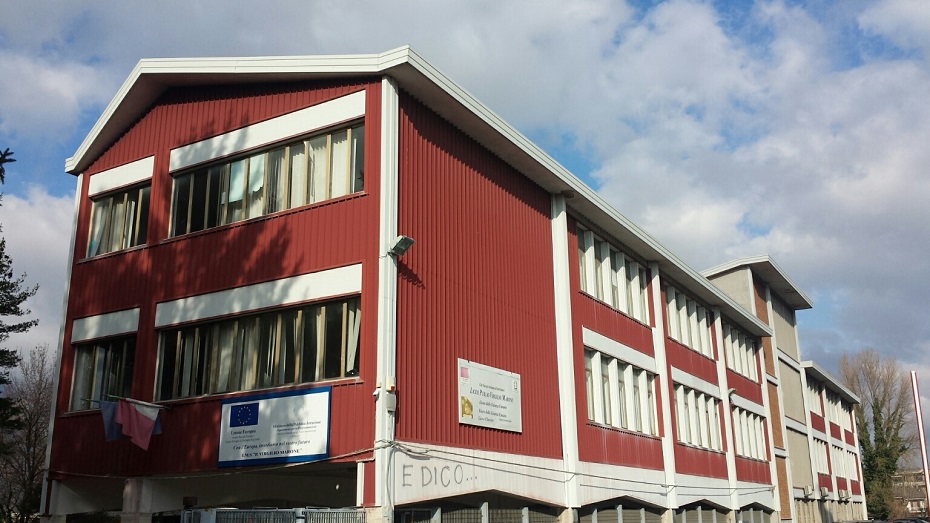 Foto sede centrale Liceo Marone Avellino
