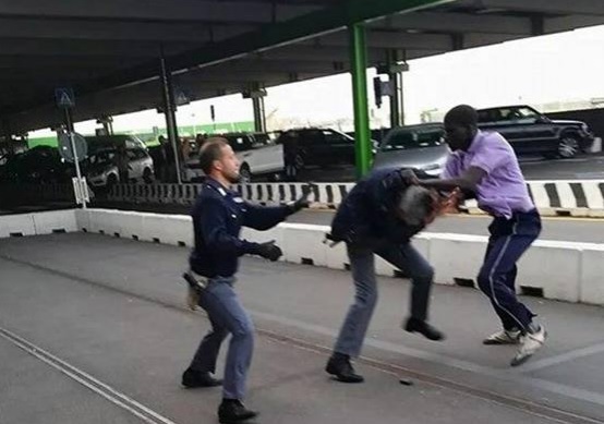 Agenti-di-polizia-aggrediti-da-un-senegalese-a-Linate