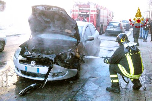 Incendio Auto Avellino