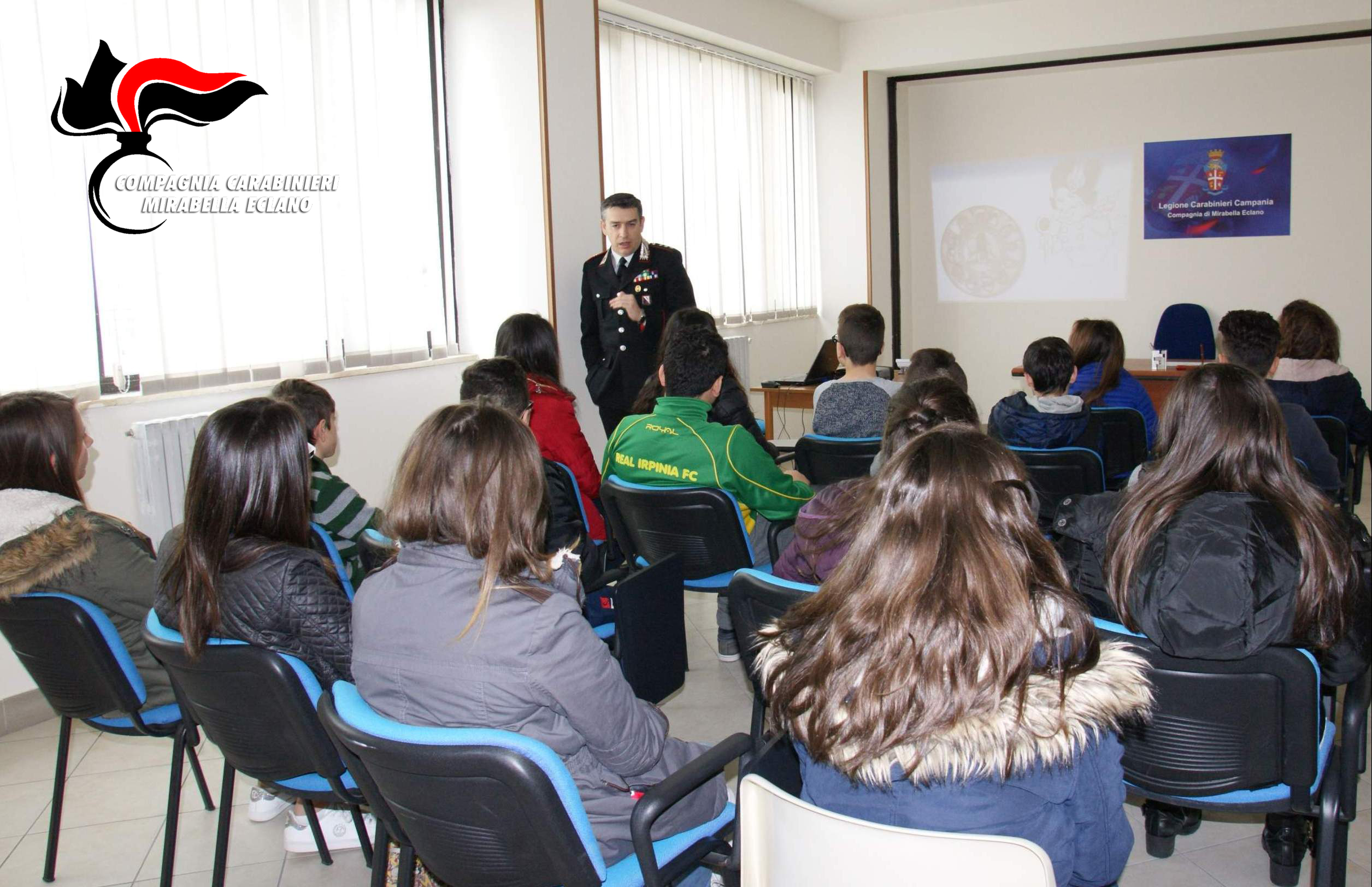 visita alla caserma