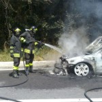 Incendio autovettura Calitri Scalo (1)