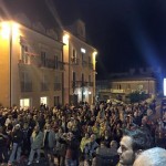 foto comizio (1)