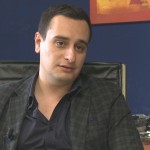 petitto00000649-1000x600