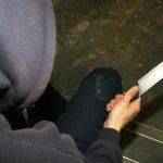 1454404523-0-minaccia-con-coltello-ospiti-centro-accoglienza