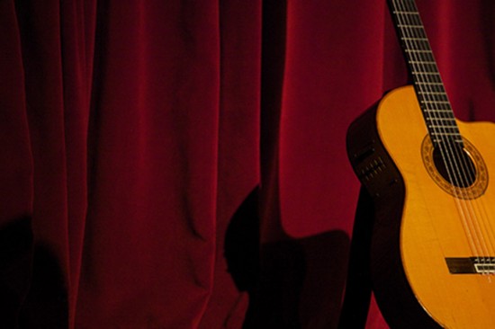 PCM-Guitar-Stock-Photo-550x366