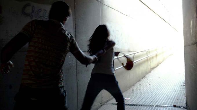 studenti-violenza-donne