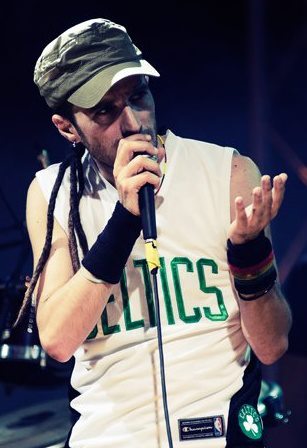 319402_2350923378249_5491881_n