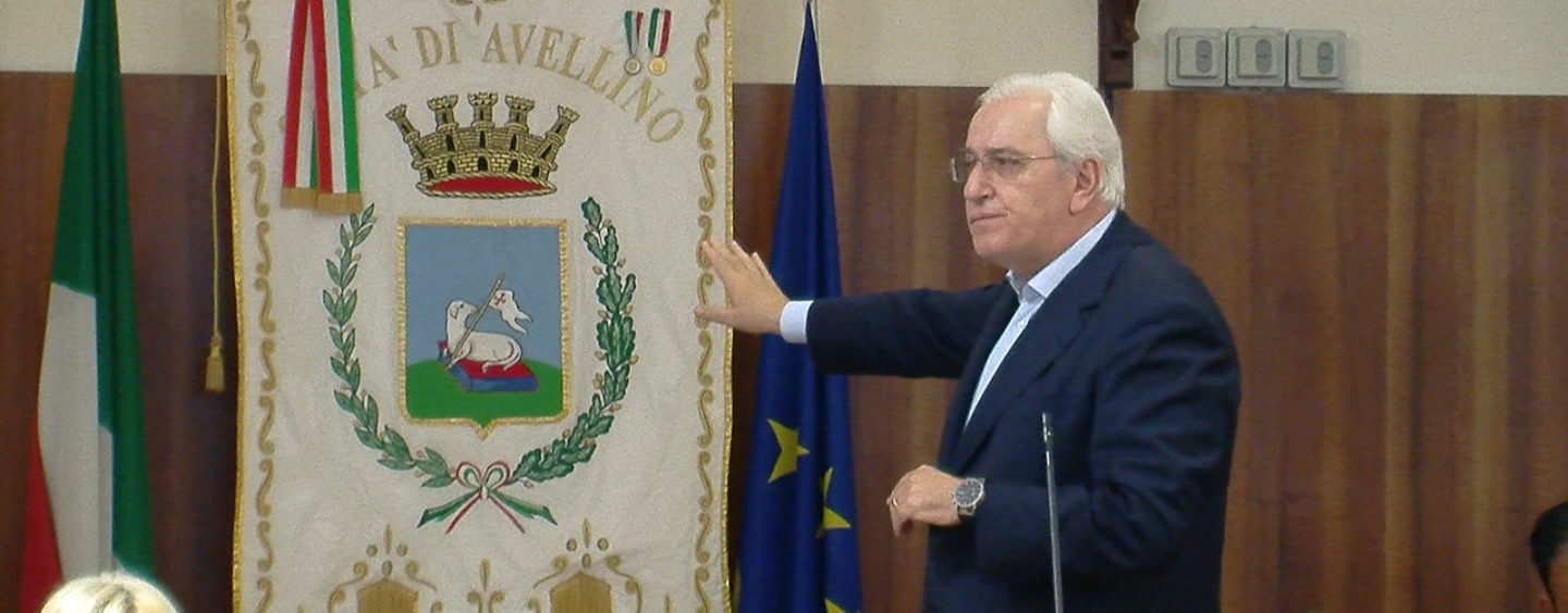 foti-consiglio-ganfalone-sindaco-avellino-1440x564_c