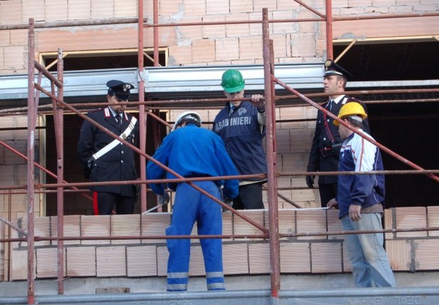 lavoro-nero1