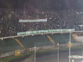 striscione-curva-sud-avellino-265x198