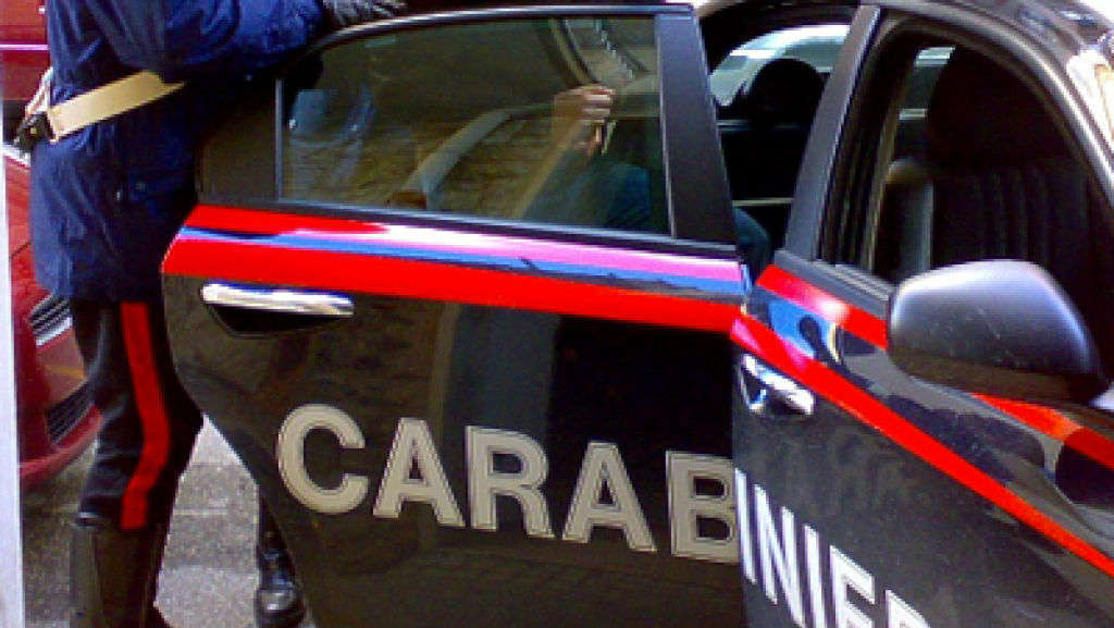 Carabinieri-arresto